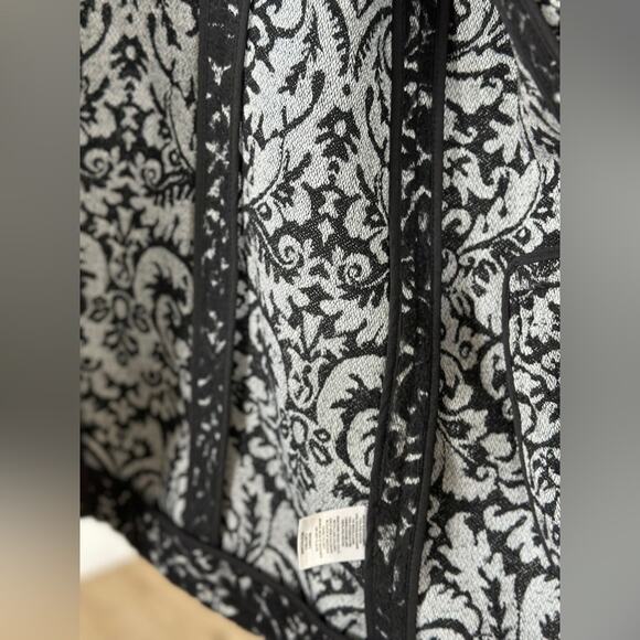 Free press textured blazer jacket. Size L - Picture 9 of 10